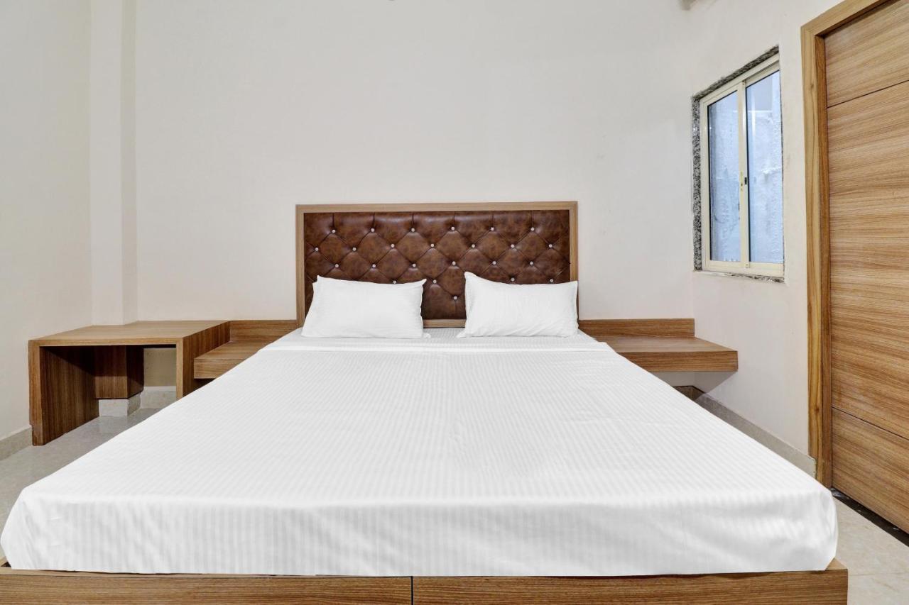 Collection O Pearl Inn Guest House Гваліор Екстер'єр фото