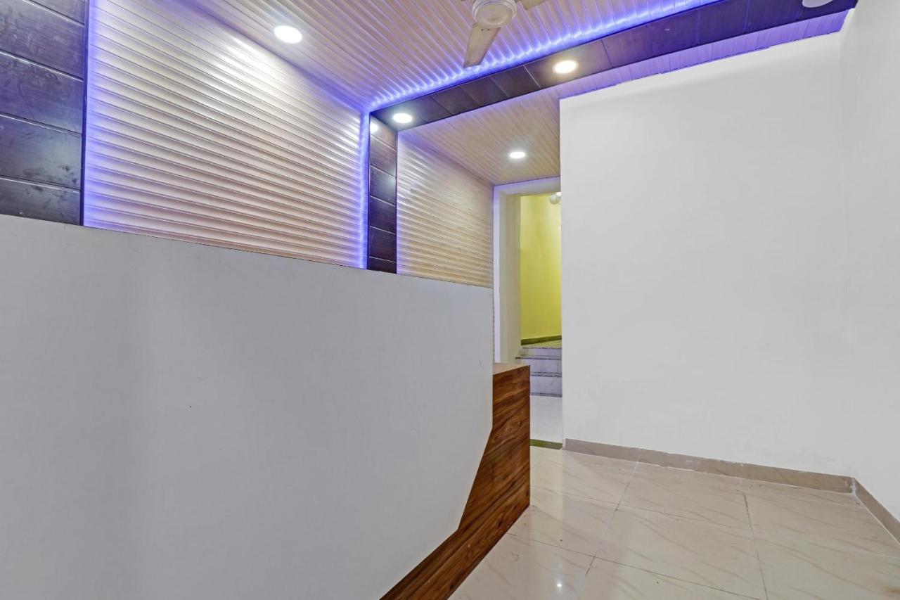 Collection O Pearl Inn Guest House Гваліор Екстер'єр фото